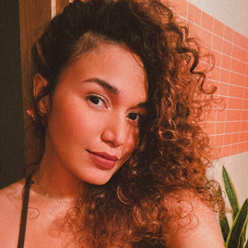 Foto de perfil de Caroline Santos